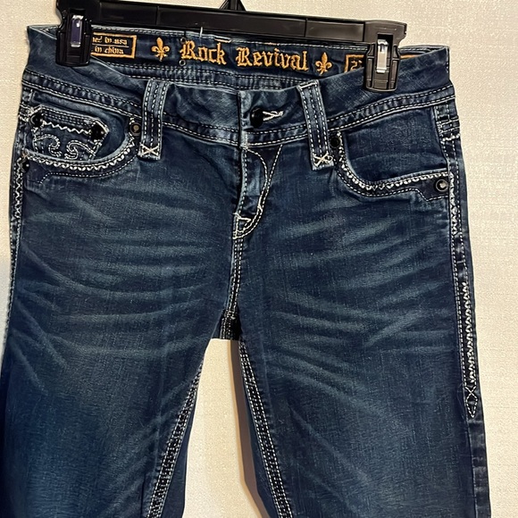 Rock Revival Jeans - Picture 5 of 9